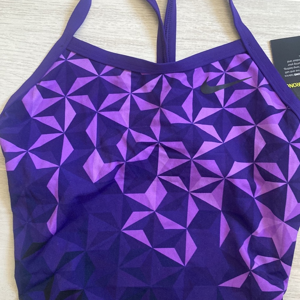 NWT Nike Hydrastrong Transform Racerback Swimsuit size 30 (women 4)